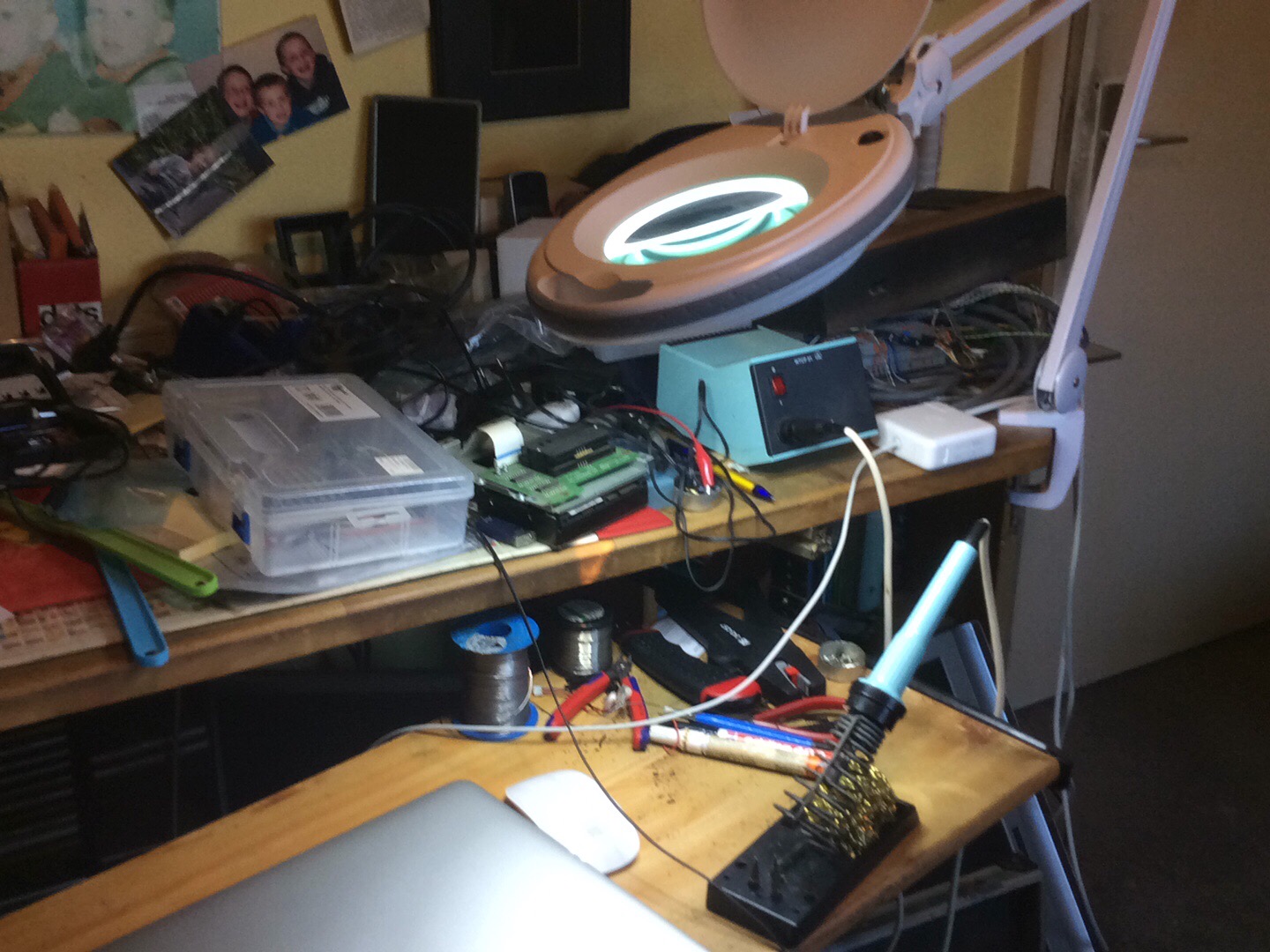 Weller Lötstation Bild 3 Lötlupe